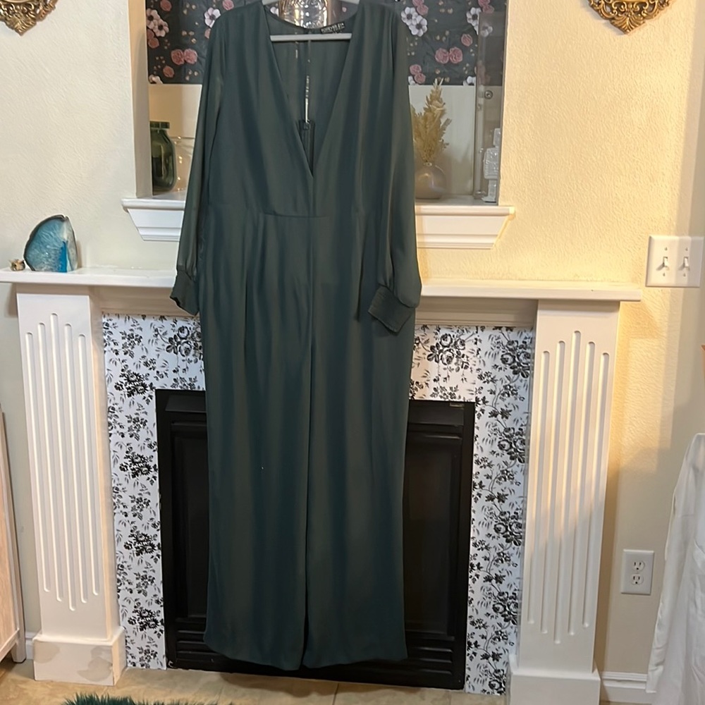 Forever 21 Plus Size Green Jumpsuit